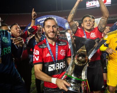 Entre bons e maus momentos, Flamengo confirma o bi