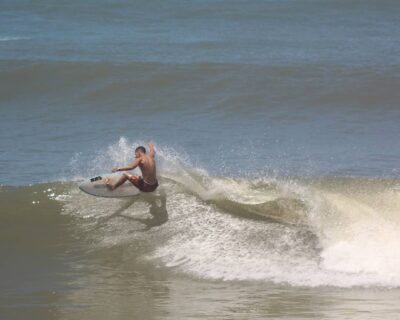6º Lugar: Costão do Tabuleiro (Barra Velha) – #debarradosulanavega: os 10 melhores picos de surfe