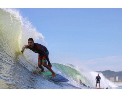 2º lugar: Navegantes – #debarradosulanavega: os 10 melhores picos de surfe (por Jojó do Jacques)