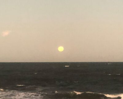 Lua em Libra em Barra Velha